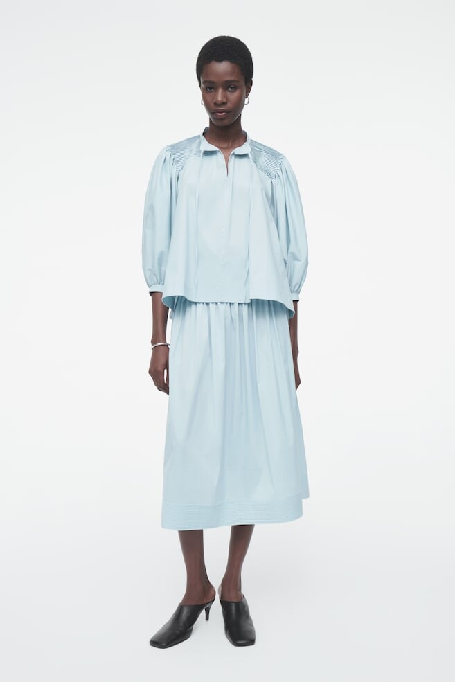 

Блузка со складками и завязками Cos, синий