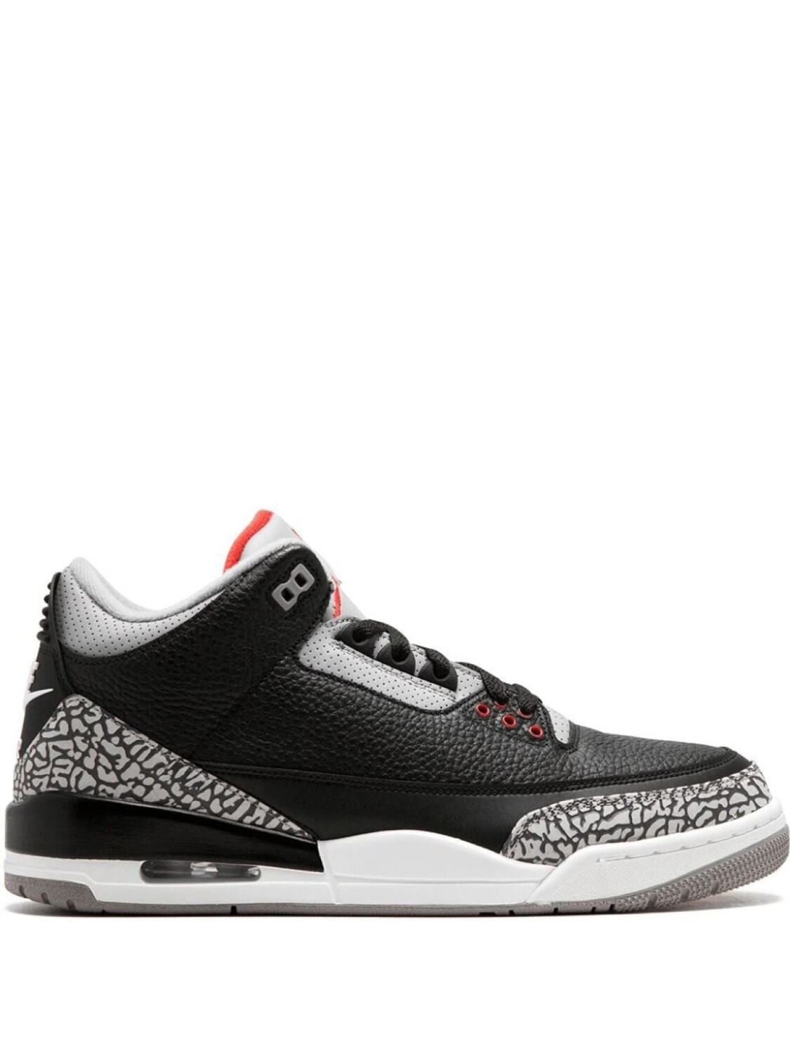 

Кроссовки Jordan Air Jordan 3 Retro OG, черный/серебристый