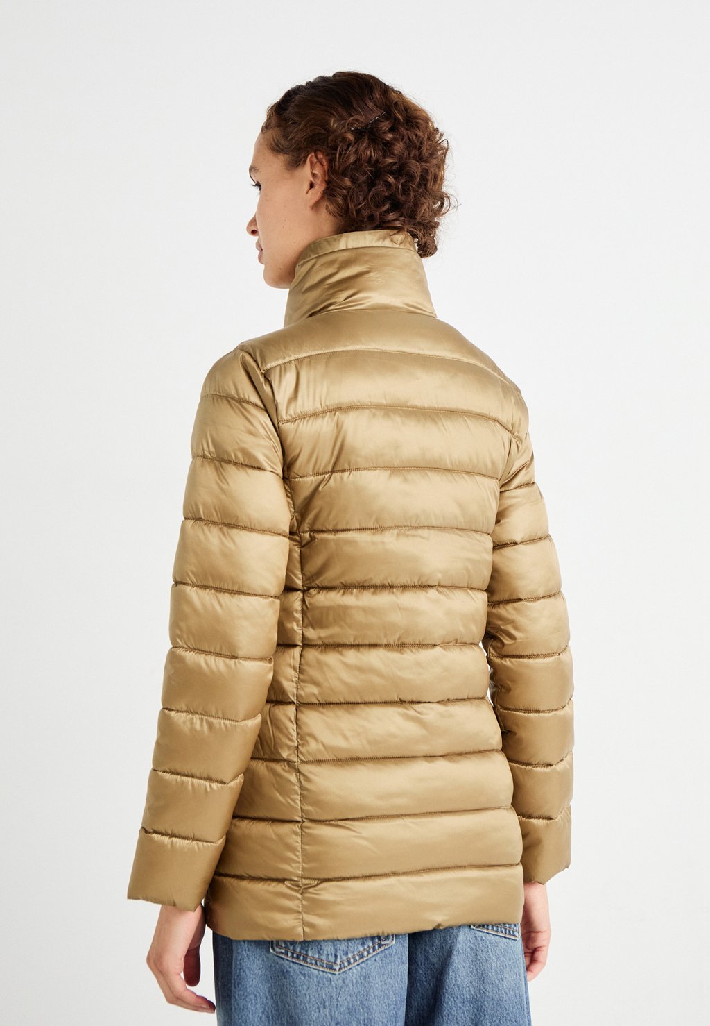 

Зимняя куртка ONLVEGA QUILTED JACKET ONLY, бежевый