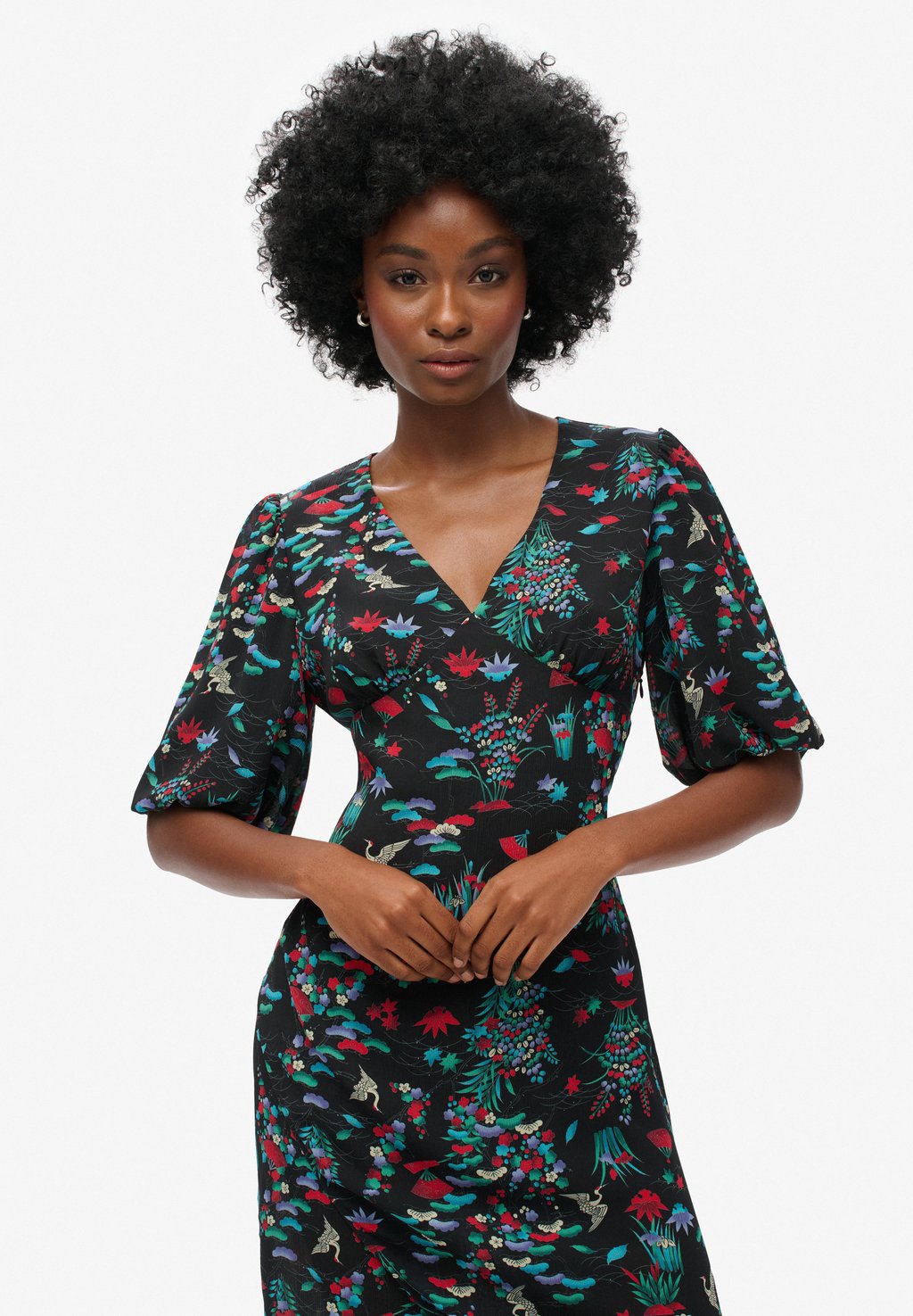 

Повседневное платье SHORT SLEEVE MIDI Superdry, черный