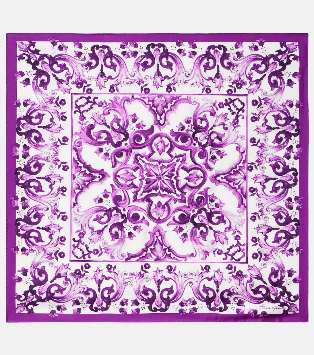 

Шелковый твилловый шарф с майоликовым принтом Dolce&Gabbana, Maiolica Fdo Viola