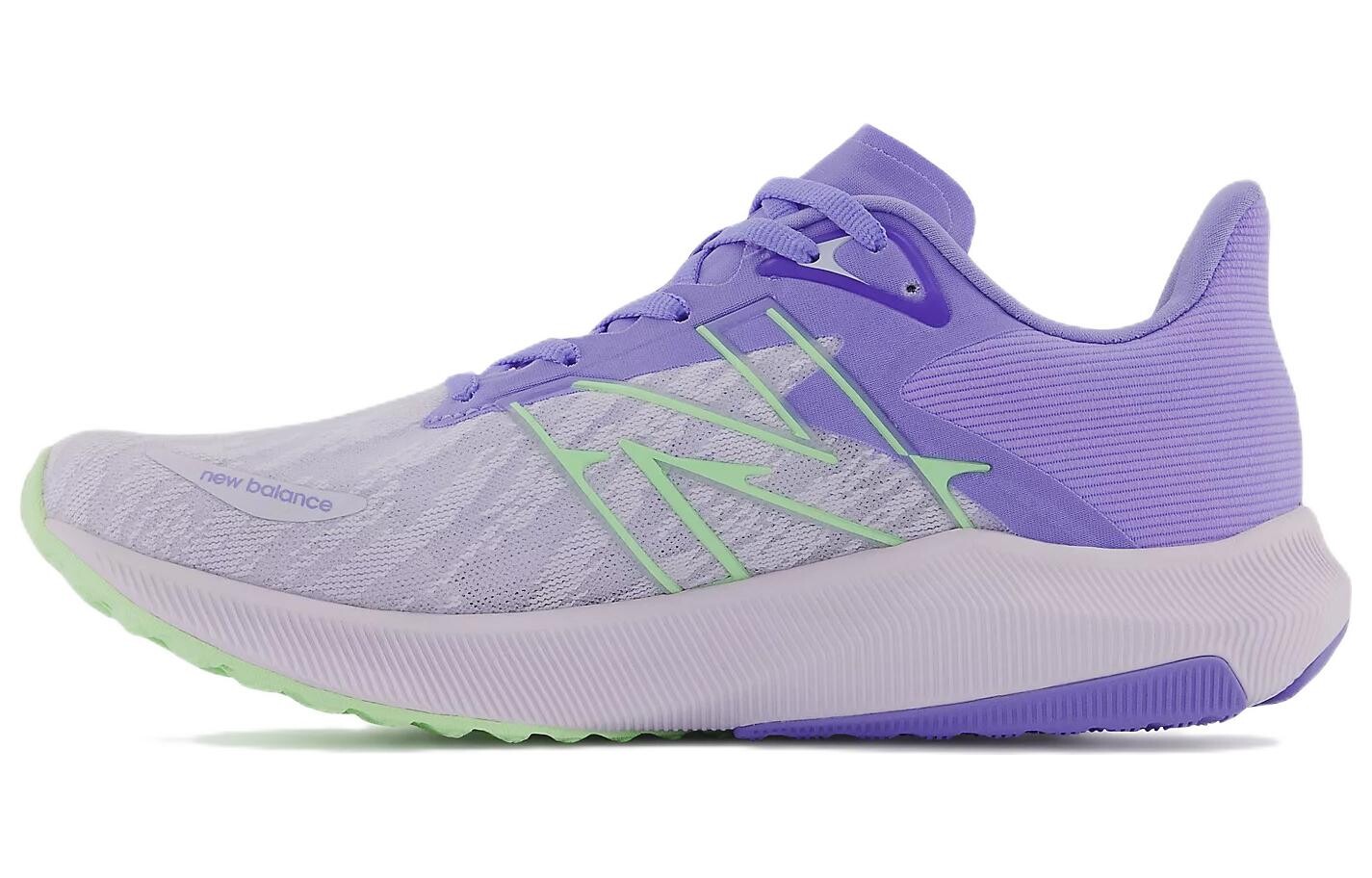 

Кроссовки New Balance NB FuelCell Propel для женщин