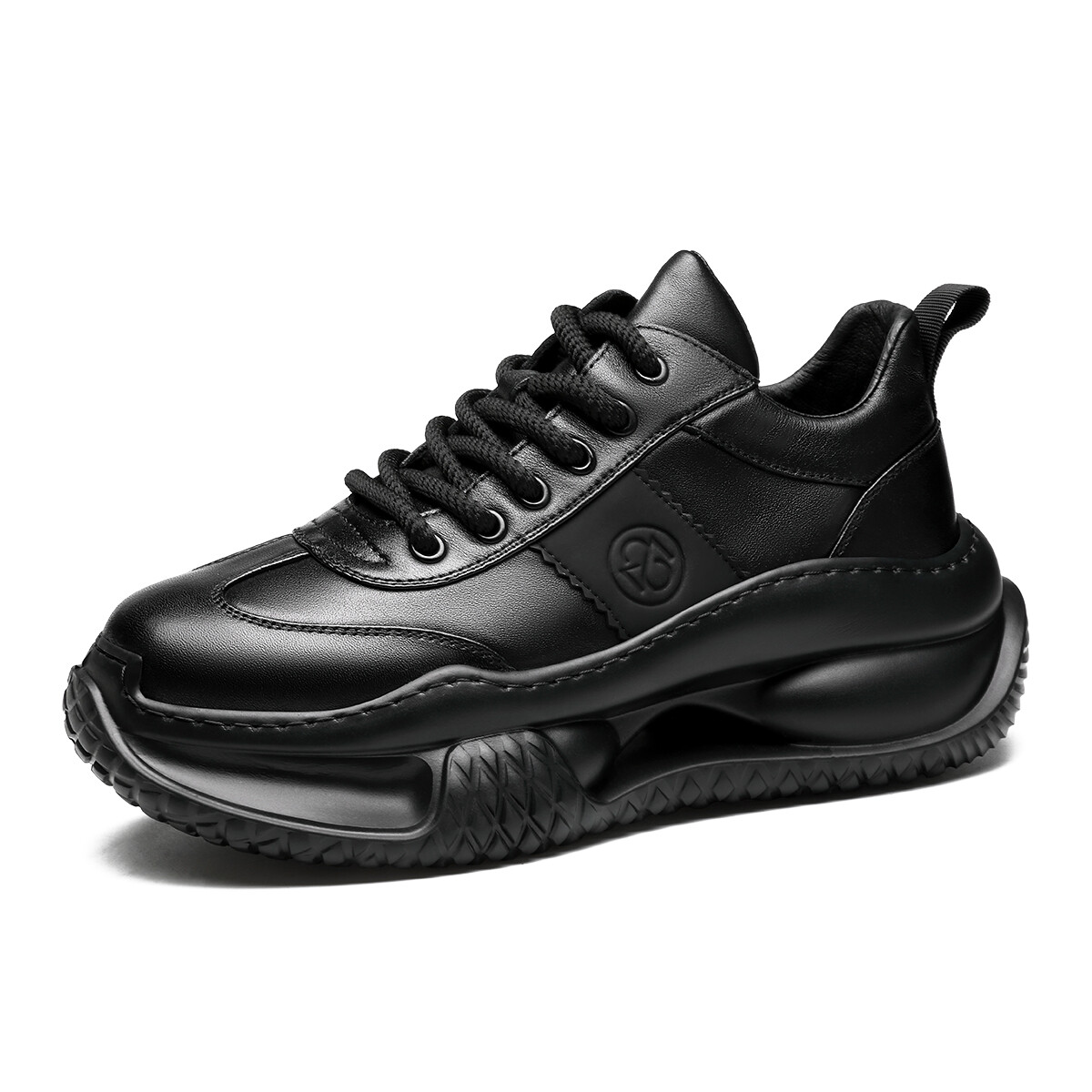 

Кроссовки мужские толстые низкие черный Millies