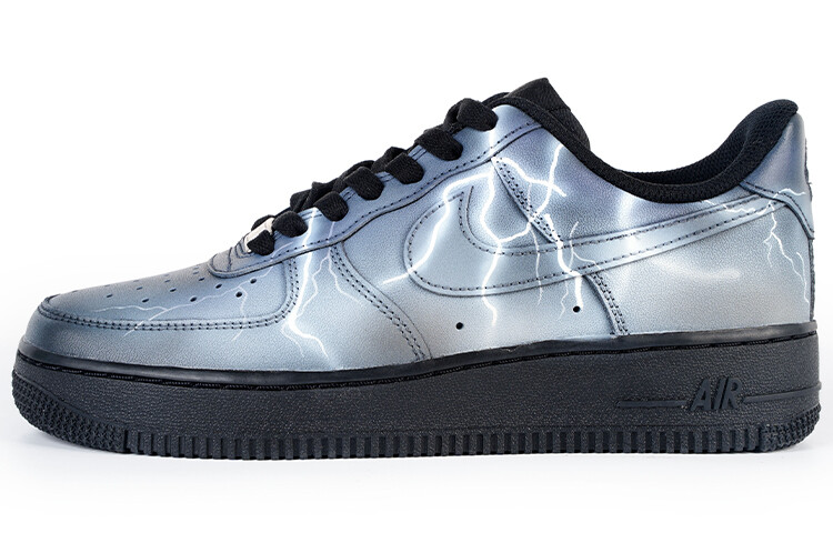 

Женские кроссовки для скейтбординга Nike Air Force 1, Light Gray
