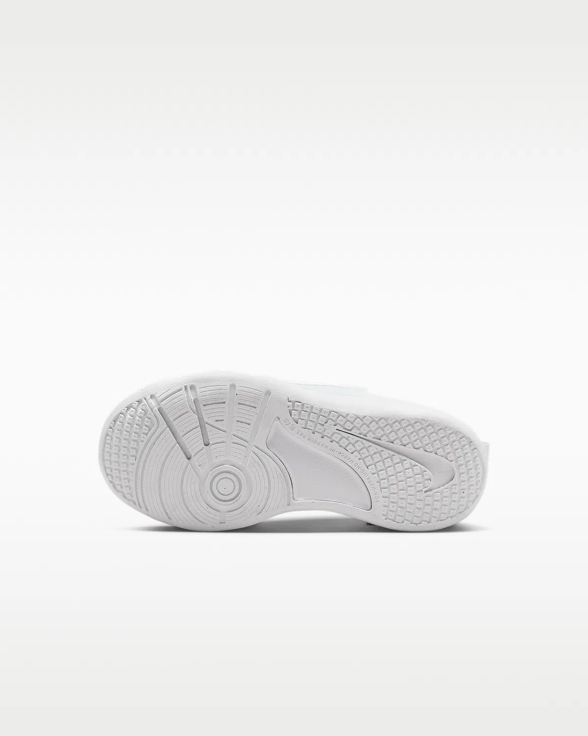 Детские кроссовки Nike Omni Multi-Court, White/Pure Platinum/White — фото 2