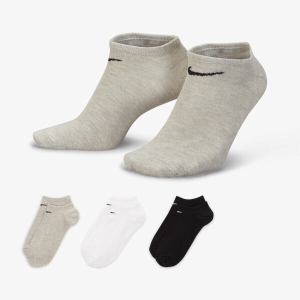 

Не показные носки Nike, мультиколор