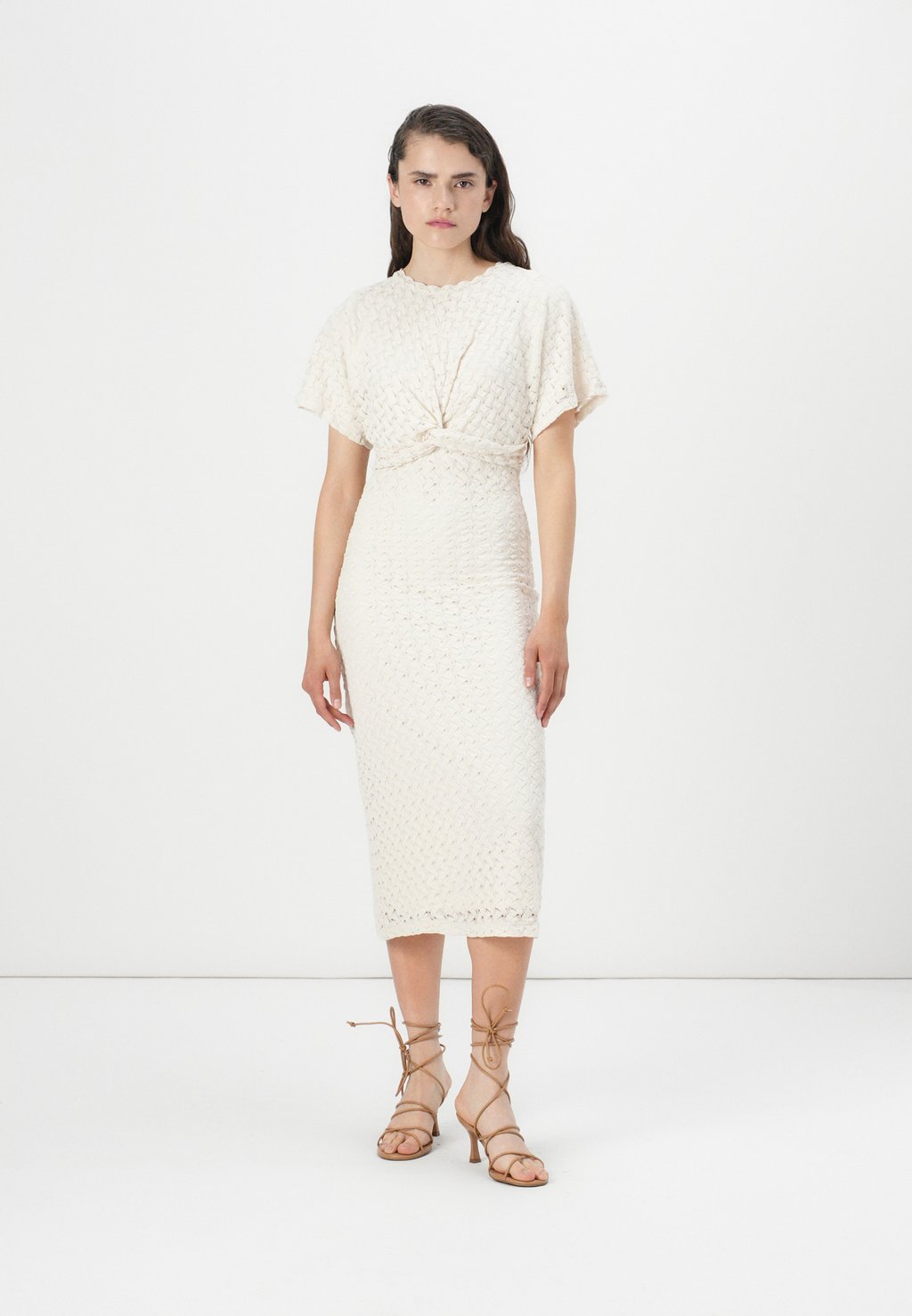 

Повседневное платье VISOLIRA O-NECK MIDI VILA, кремовый