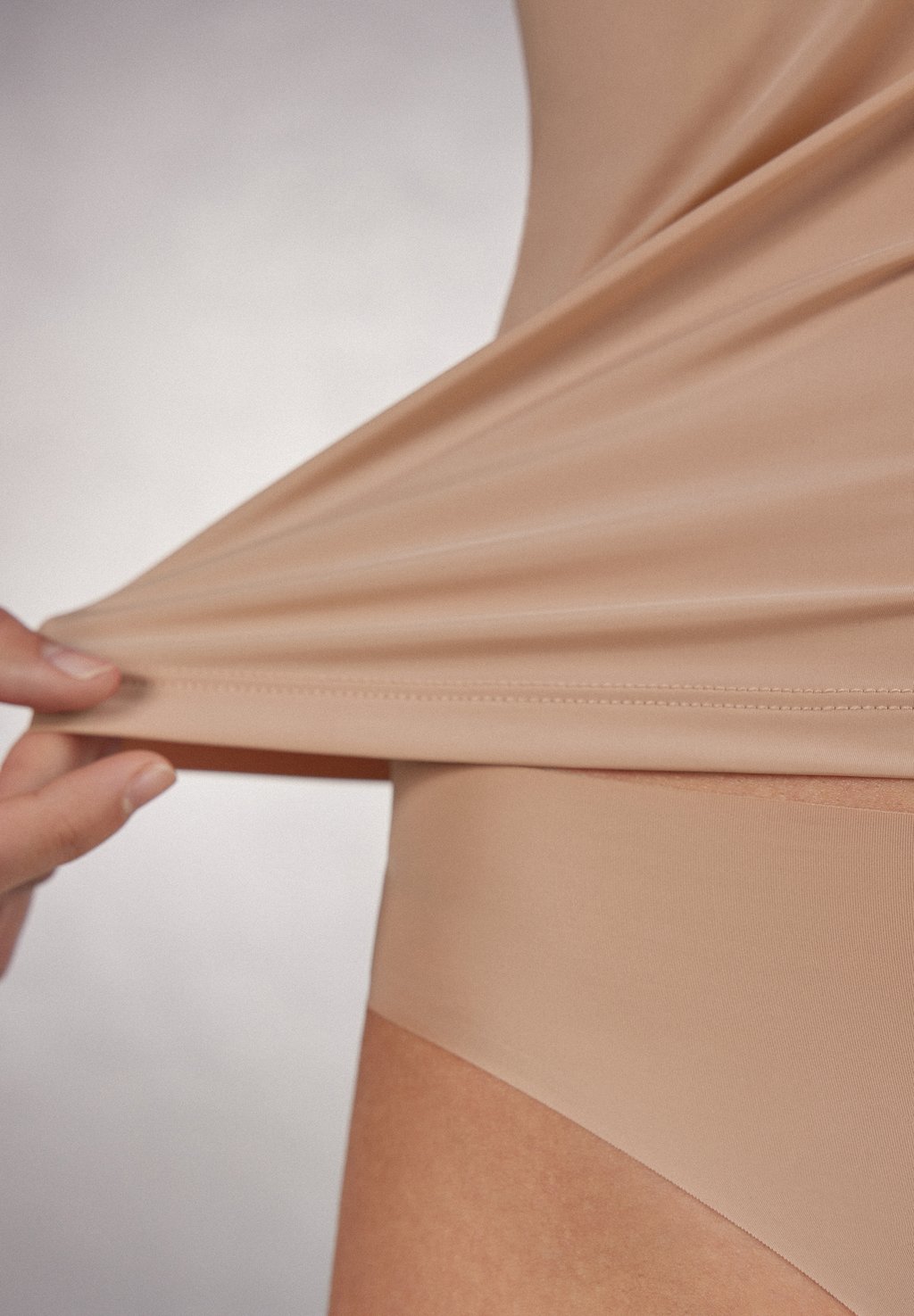 

Базовый слой ULTRALIGHT Intimissimi, бежевый