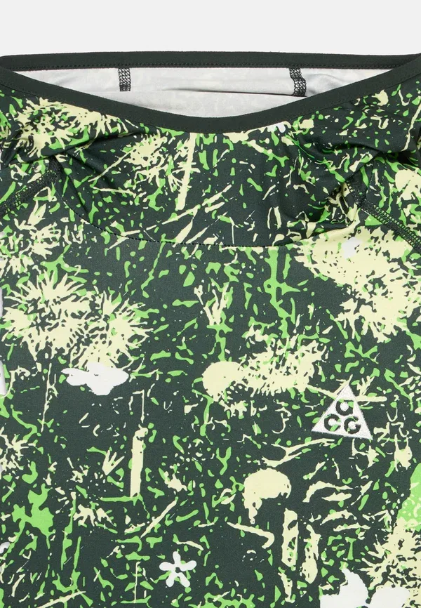 Толстовка Nike Acg, цвет тёмно-зелёный/чёрный/белый — фото 4