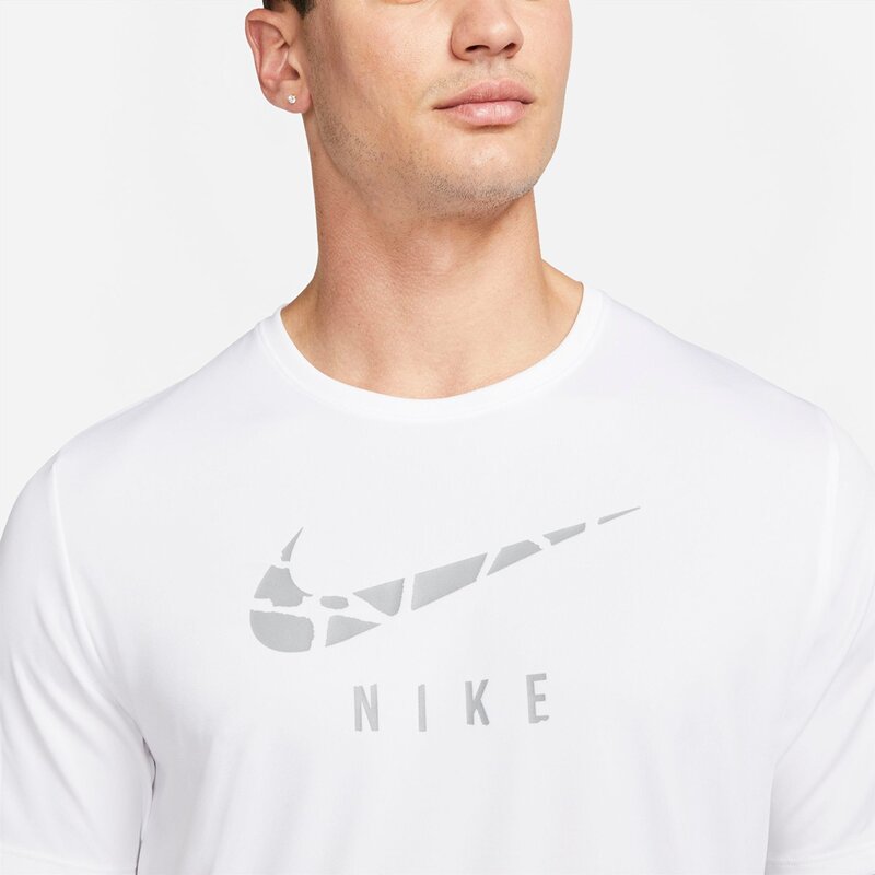 M nk df run dvn cre gx ss top Nike, мультиколор — фото 4