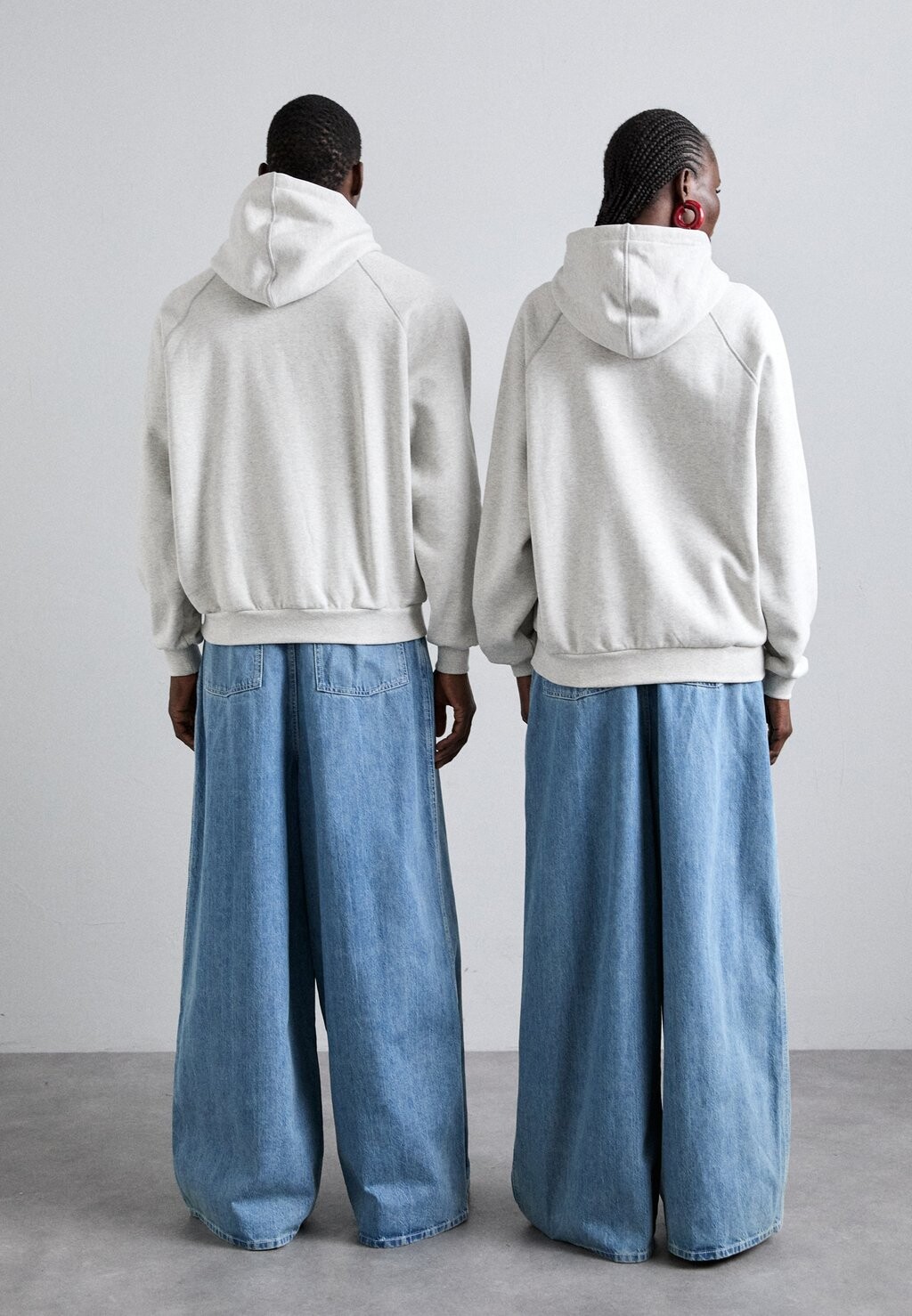 

Толстовка с капюшоном HOODIE BIG LOGO EMBROIDERY UNISEX Sunnei, светло-серый