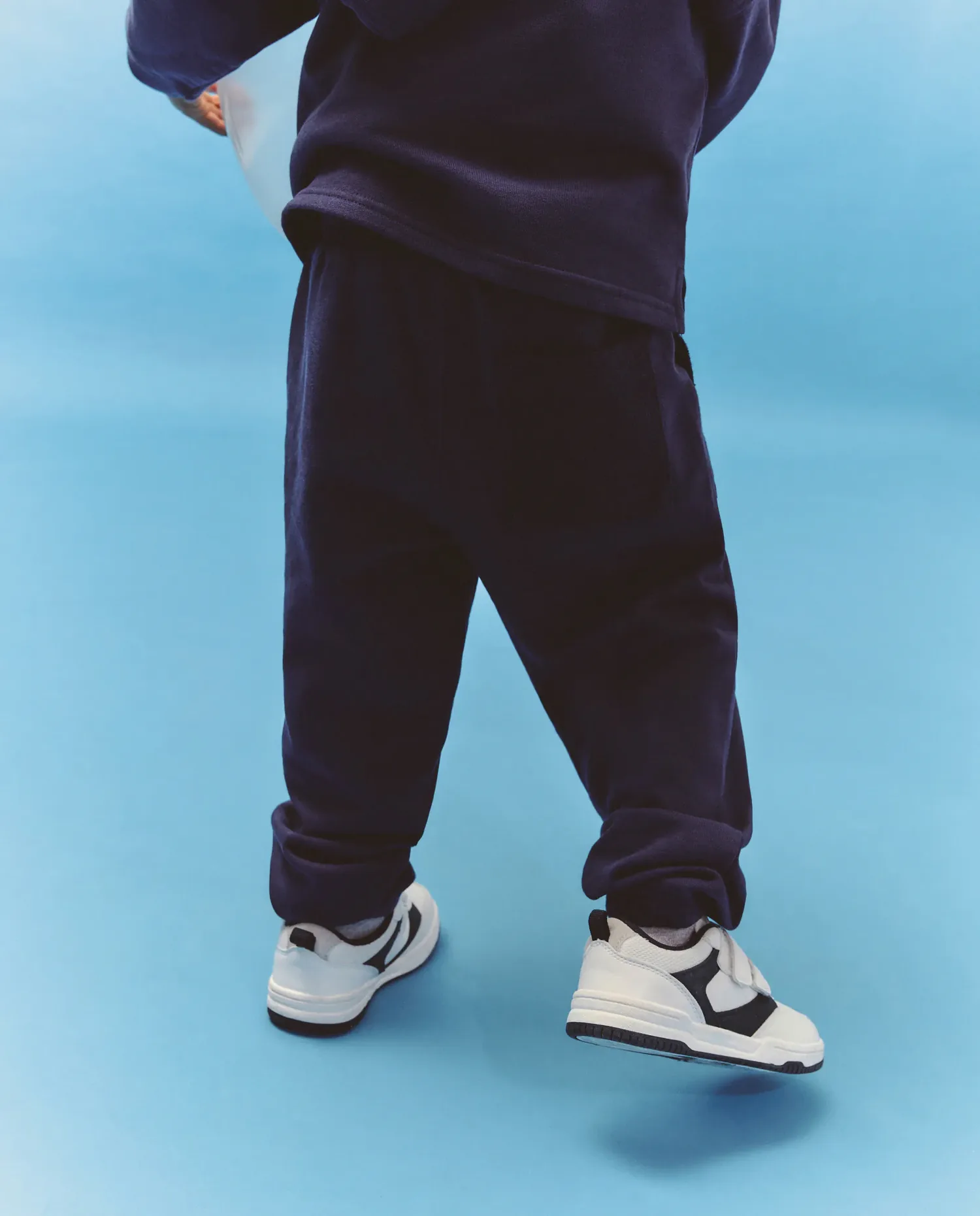Флисовые джоггеры для мальчика Kids El Corte Inglés, Azul Tinta — фото 3
