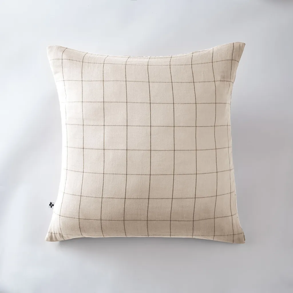 

Чехол на подушку L'effet papillon, бежевый