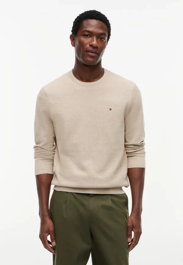 Джемпер Tommy Hilfiger Essential, цвет хаки меланж
