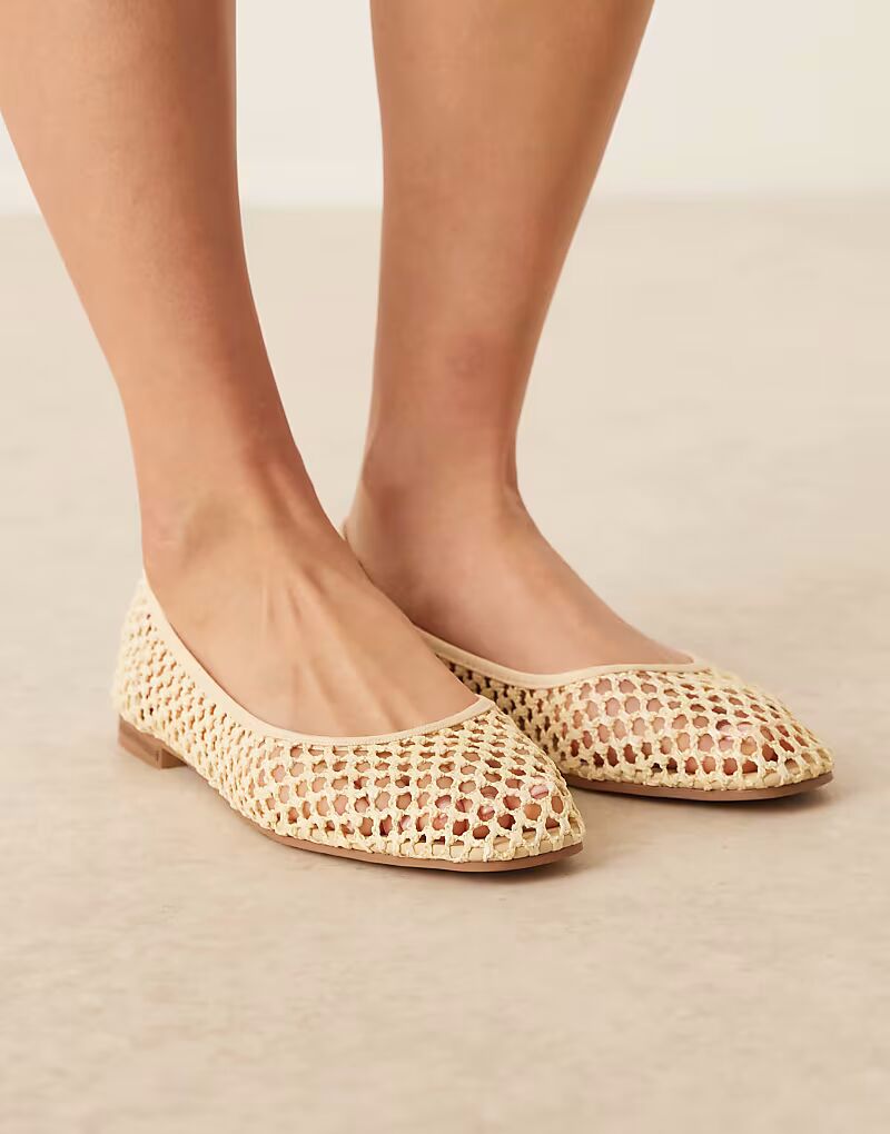 ASOS DESIGN Wide Fit балетки плетения Lagoon цвета пахты