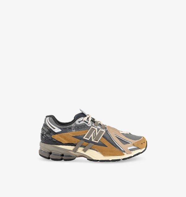 

1906A Кроссовки с низким верхом из сетки и замши New Balance, хаки