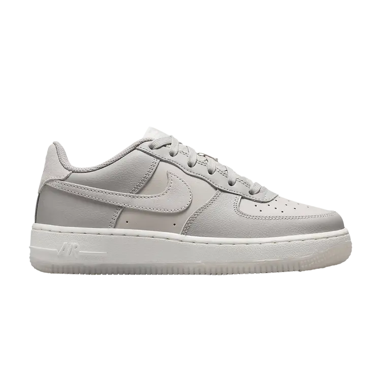 

Кроссовки Nike Air Force 1 LV8 5 GS, серый