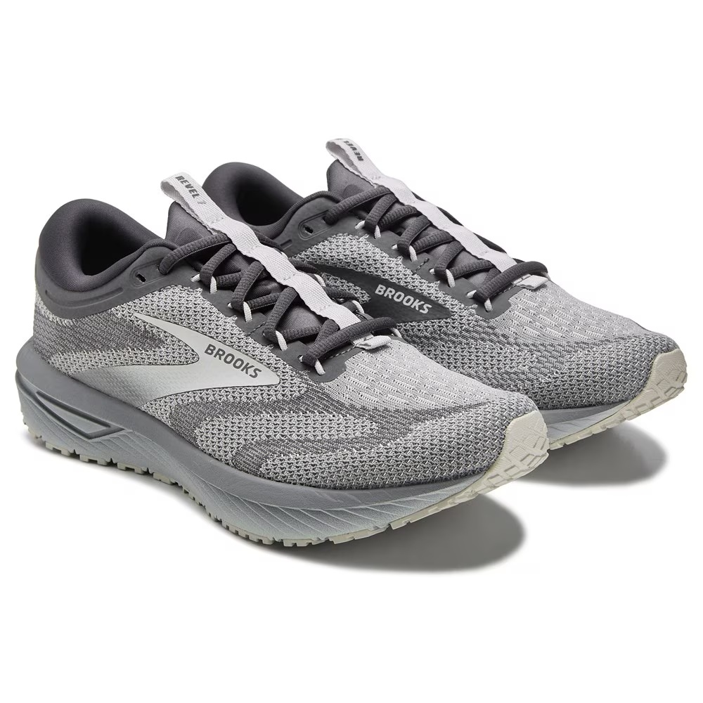 

Кроссовки Revel 7 Brooks, серый