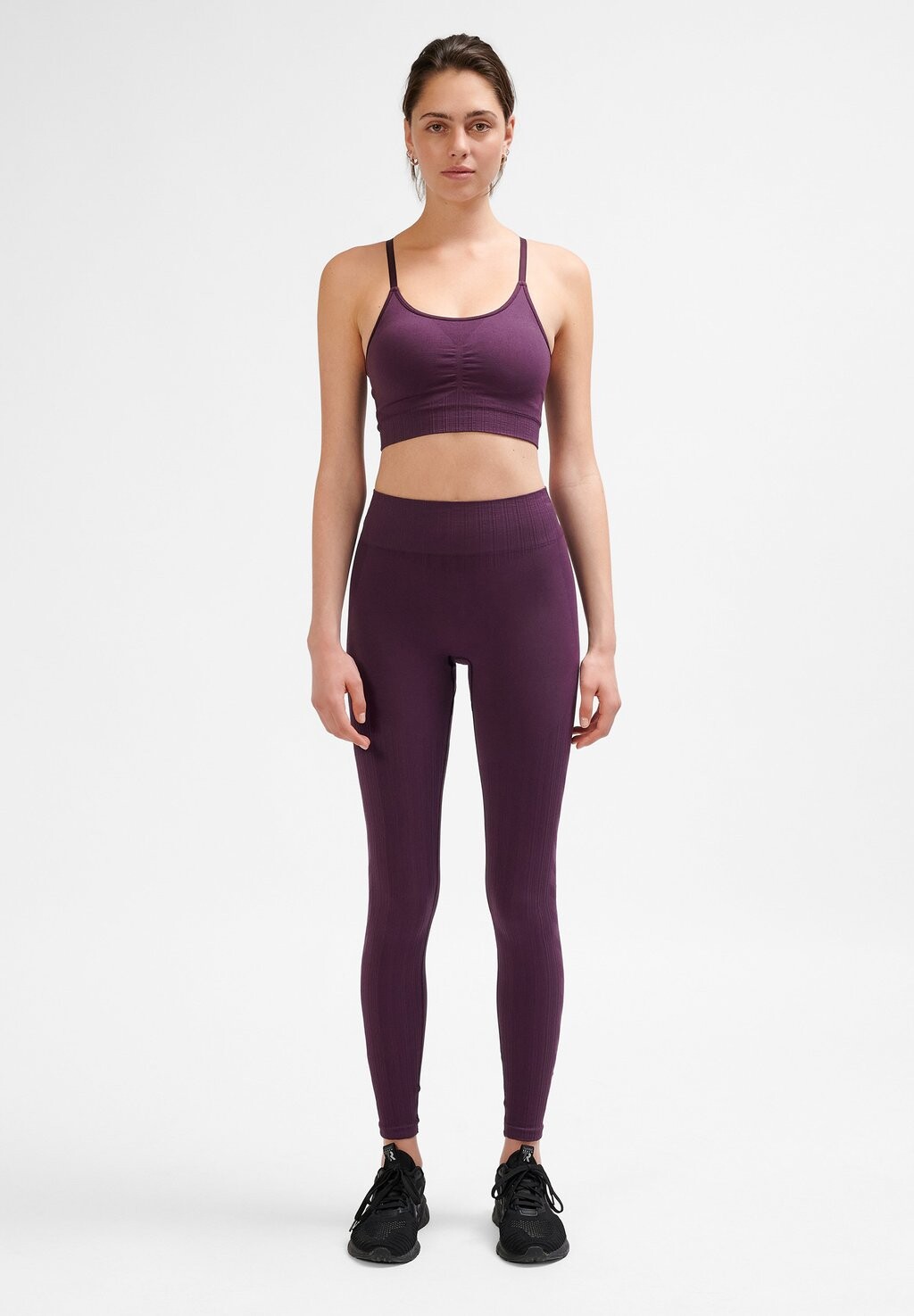 

Тайтсы DEFINE SEAML SCRUNCH Hummel, сирень