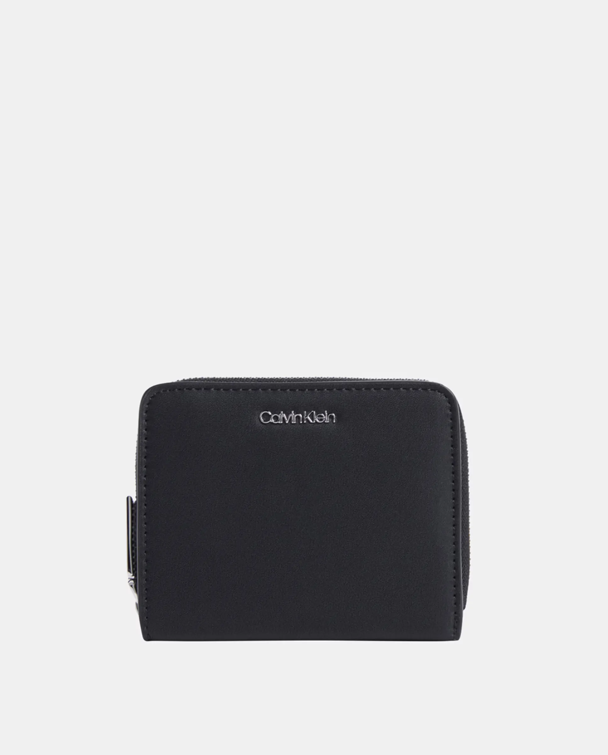 

Маленький кошелек Calvin Klein, черный