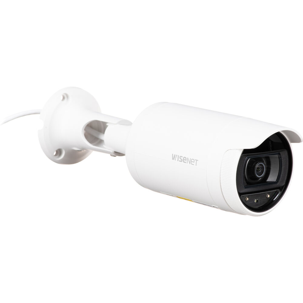 

Уличная сетевая цилиндрическая камера Hanwha Vision Wisenet A Series ANO-L6012R 2 МП с функцией ночного видения