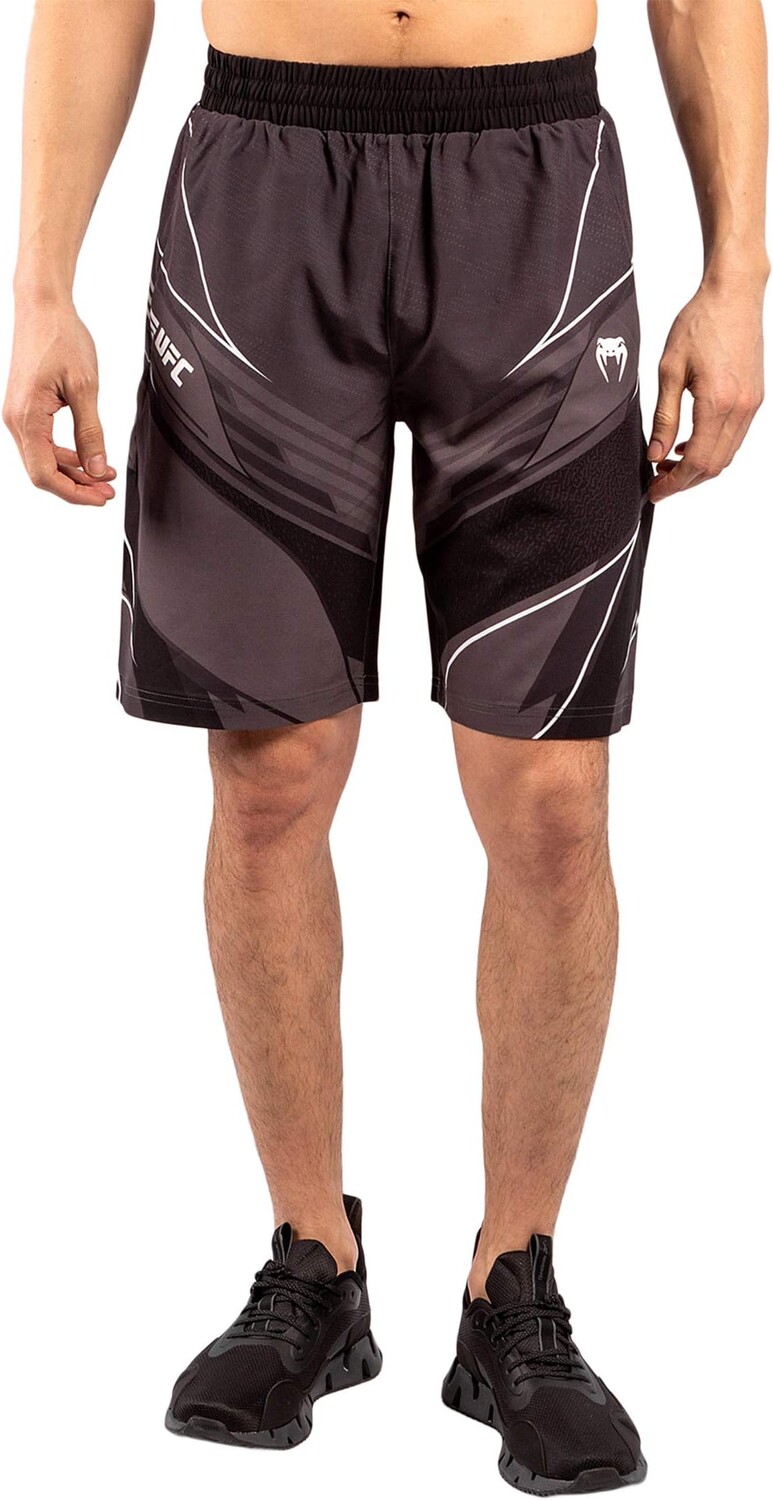 

Реплика шорт UFC VENUM, черный