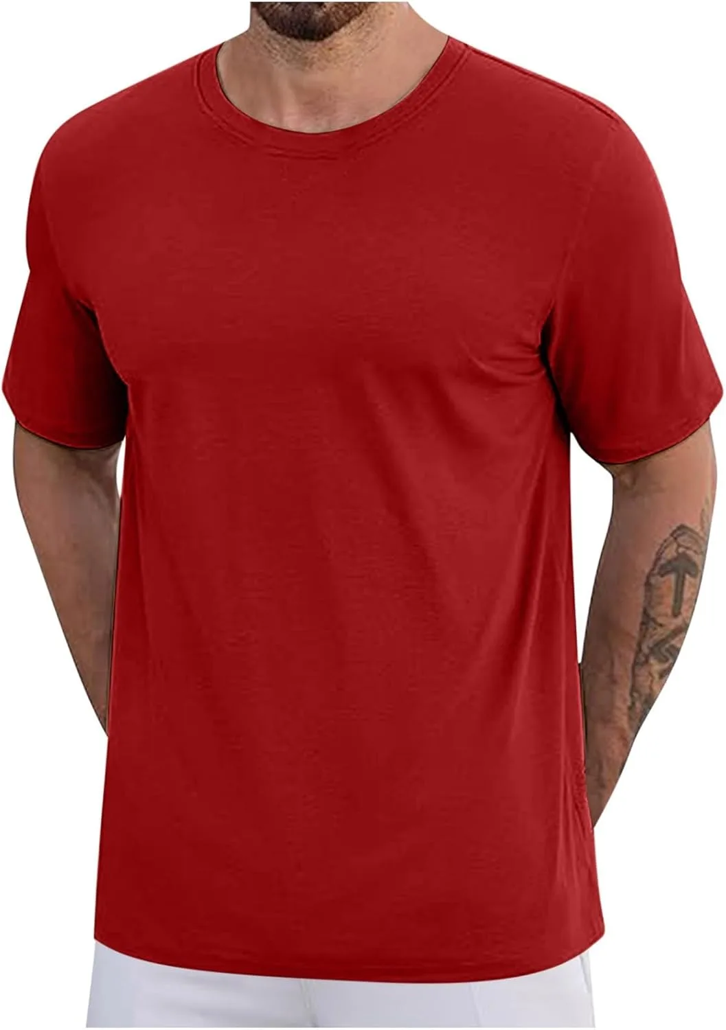 

Мужская классическая футболка с коротким рукавом и круглым вырезом