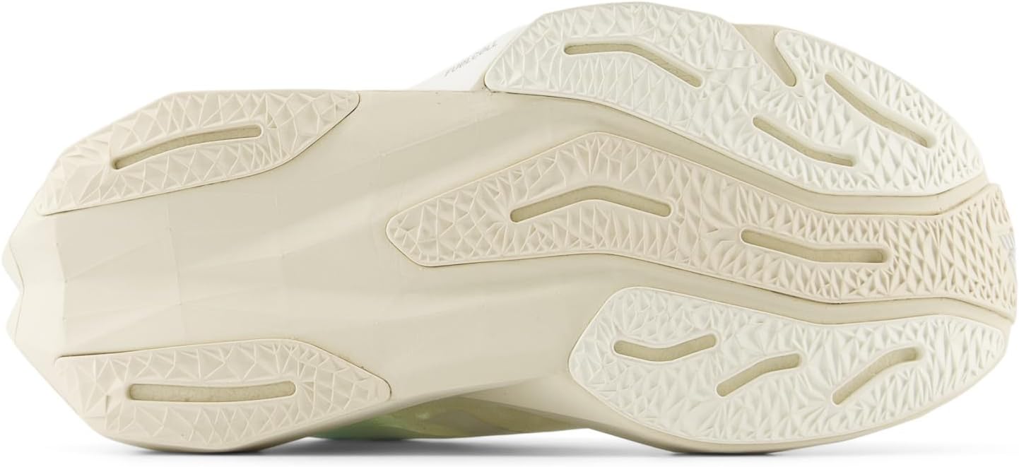 Кроссовки New Balance FuelCell Rebel v4, White/LinenSee Less — фото 3