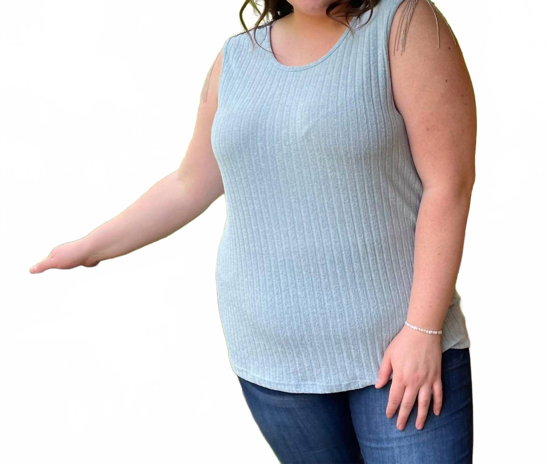 

Рибленый топ с круглым вырезом в светло-голубом цвете VOCAL APPAREL