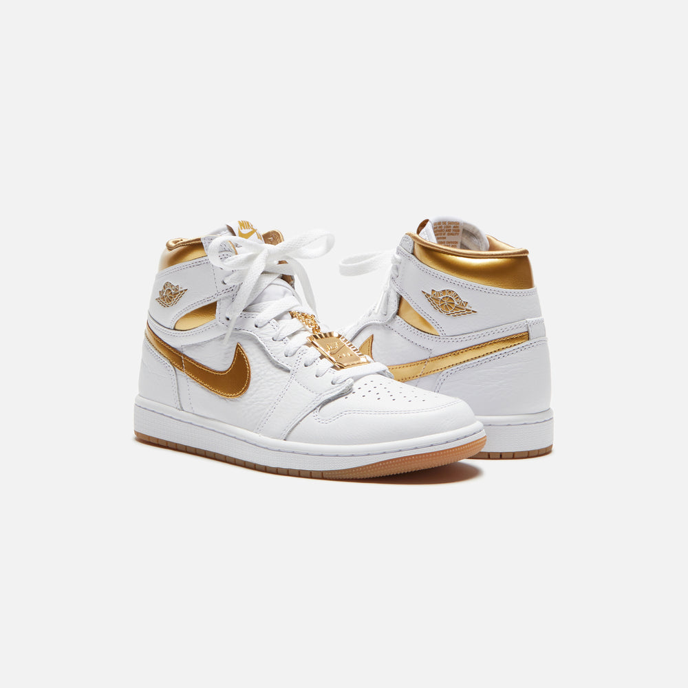Кроссовки Jordan WMNS Air Jordan 1 High OG, цвет White/Metallic Gold/Gum Light Brown — фото 4