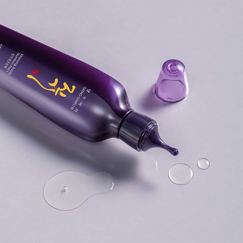 Jin gi vitalizing scalp nutrition pack укрепляющая и восстанавливающая сыворотка для волос против выпадения волос Daeng Gi Meo Ri, 145 мл — фото 4