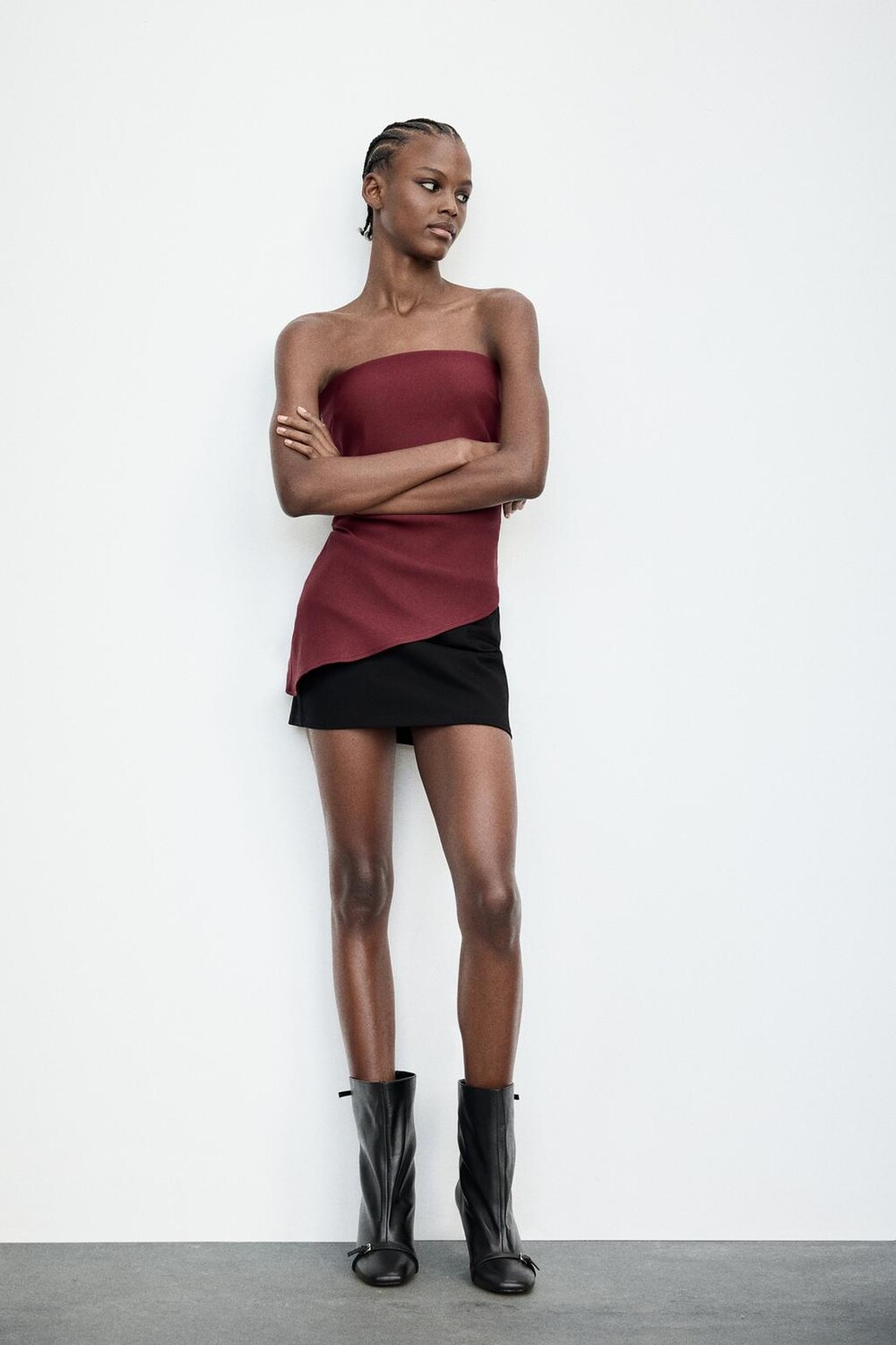 

Асимметричный плиссированный топ ZARA, бордовый