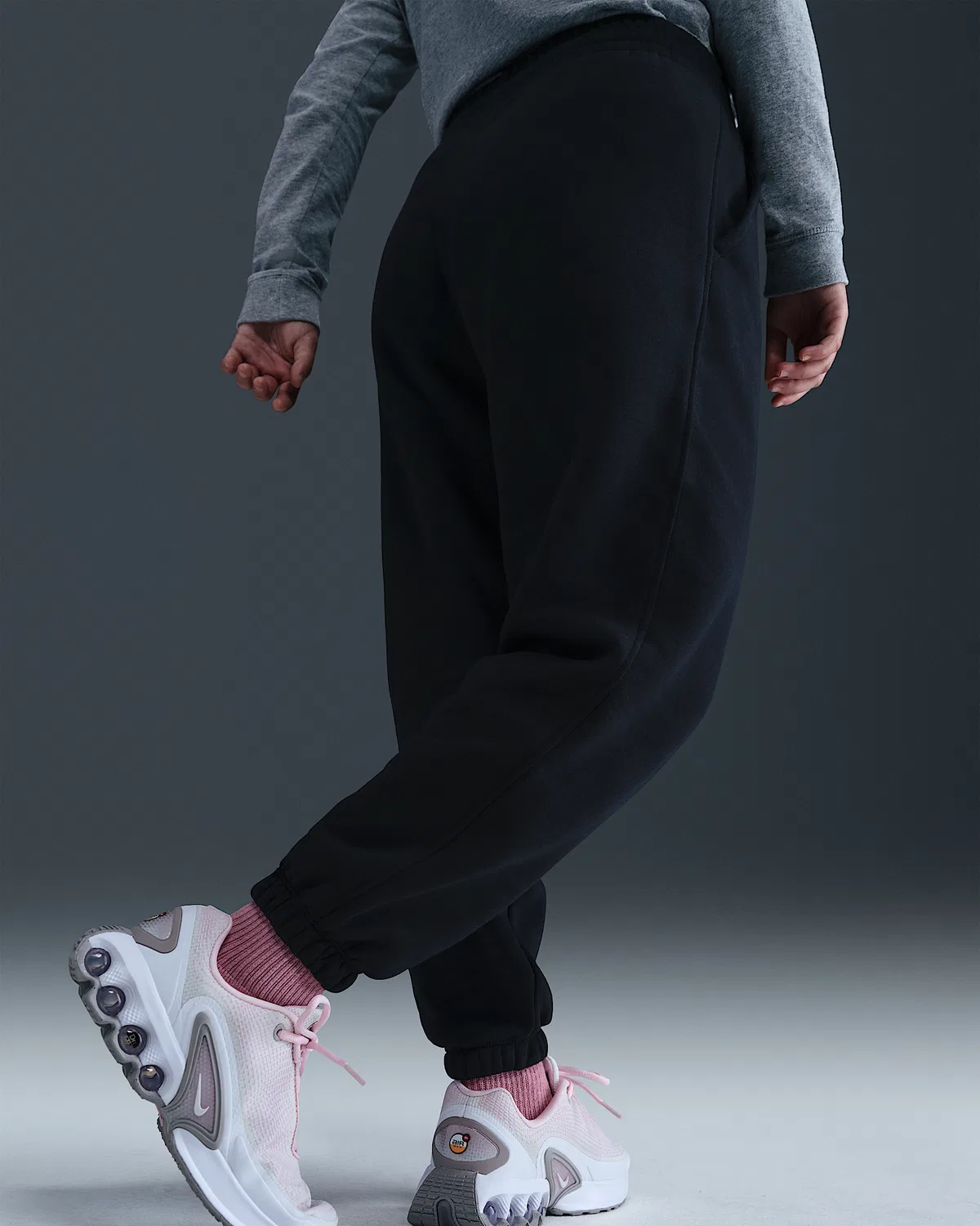 Детские свободные штаны (удлиненный размер) Nike Sportswear Club Fleece, Black/Black/White — фото 3