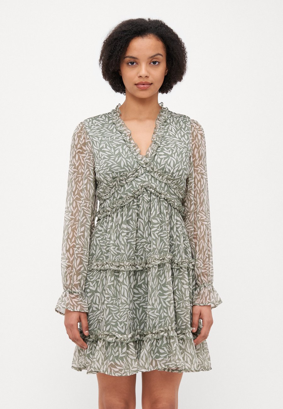 

Платье Vero Moda Petite VMSMILLA FRILL SHORT DRESS, Laurel Wreath/Green