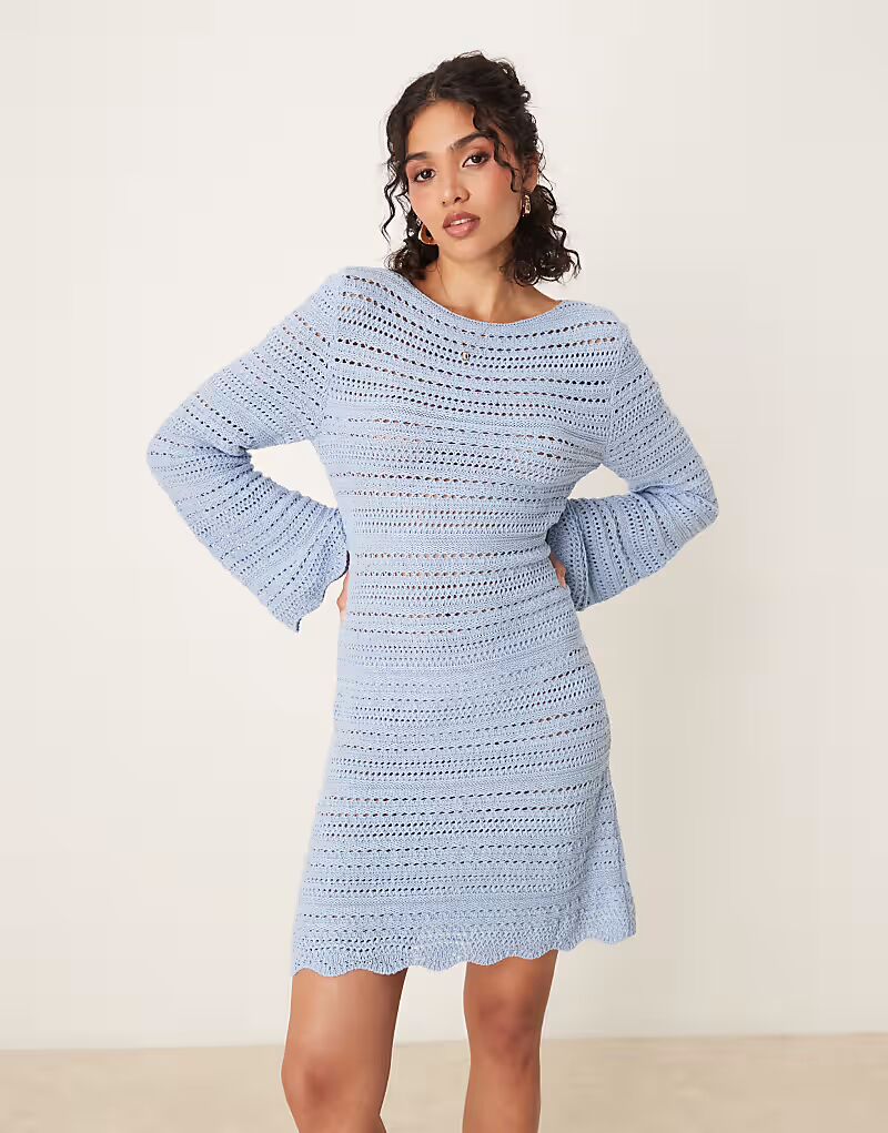 

Трикотажное мини-платье с расклешенными рукавами от ASOS DESIGN светло-голубого цвета