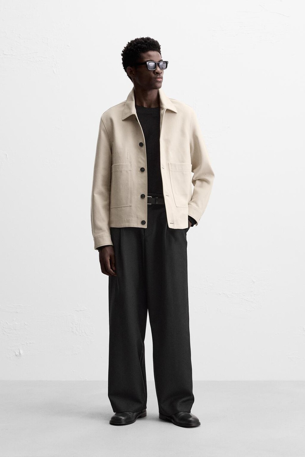 

Текстурная куртка с карманами ZARA, экрю
