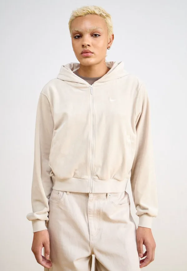 

Спортивная трикотажная толстовка на молнии Nike Sportswear, Light Orewood Brown/Sail, Коричневый, Спортивная трикотажная толстовка на молнии Nike Sportswear, Light Orewood Brown/Sail