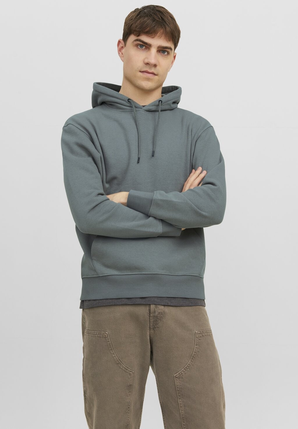 

Толстовка с капюшоном JJESTAR BASIC HOOD Jack & Jones, серый