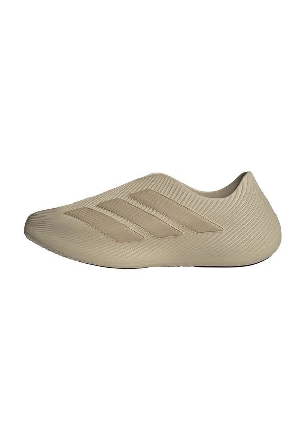 Слипоны purechill Adidas Sportswear, Khaki Three Gold Rw Core Black