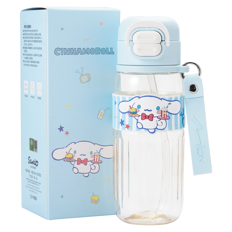 

Пластиковые стаканы для воды Cinnamoroll Kuromi Capybara 700ML Sanrio, синий