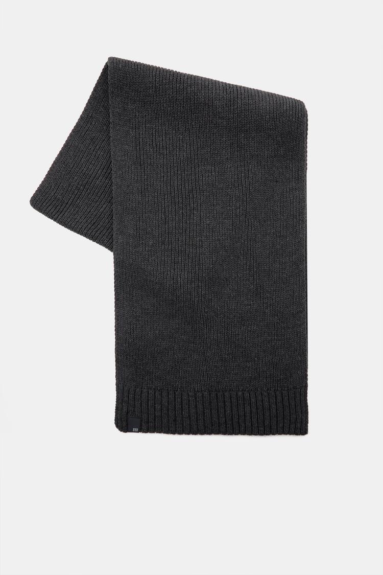 

Базовый шарф Pull And Bear, серый