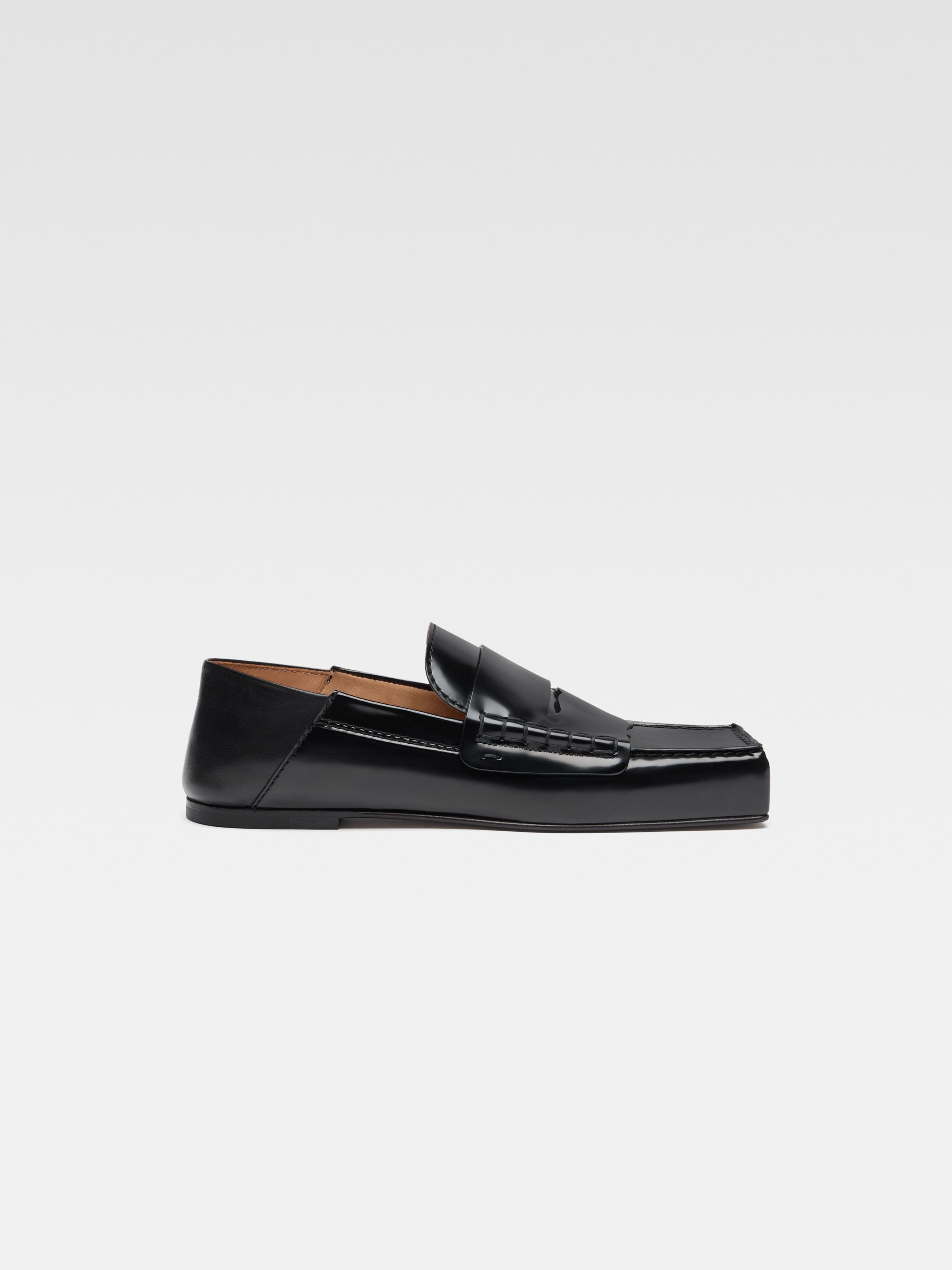 

Квадратные мокасины JACQUEMUS The Carré loafers, черный