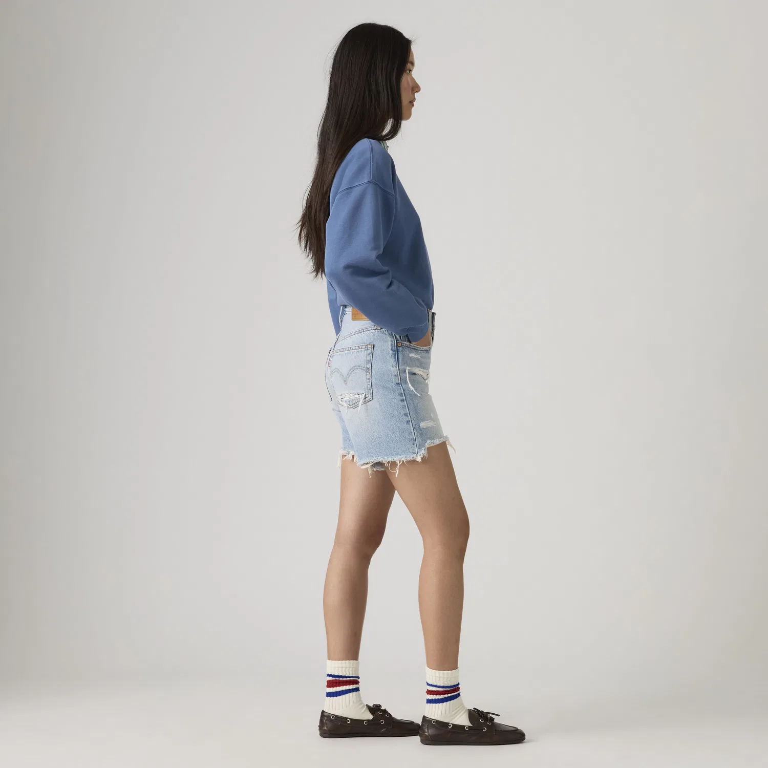 Женские шорты 501 до середины бедра Levi's, Dark Wash — фото 4