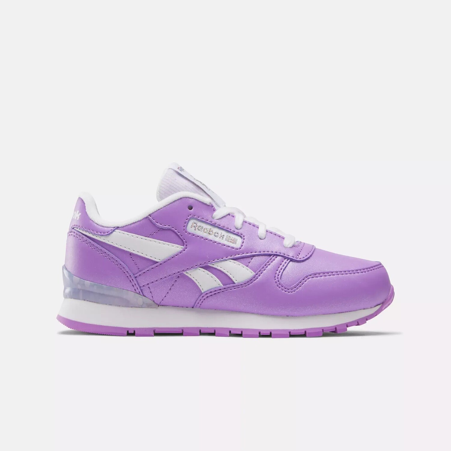 

Классические кожаные кроссовки Step 'N' Flash Reebok, белый/фиолетовый