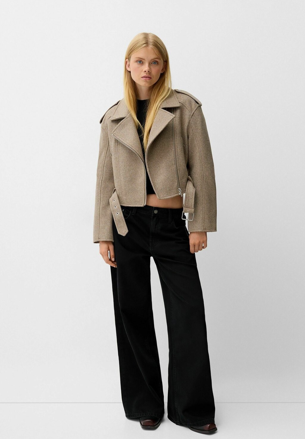 

Блейзер SOFT BIKER Bershka, песочный
