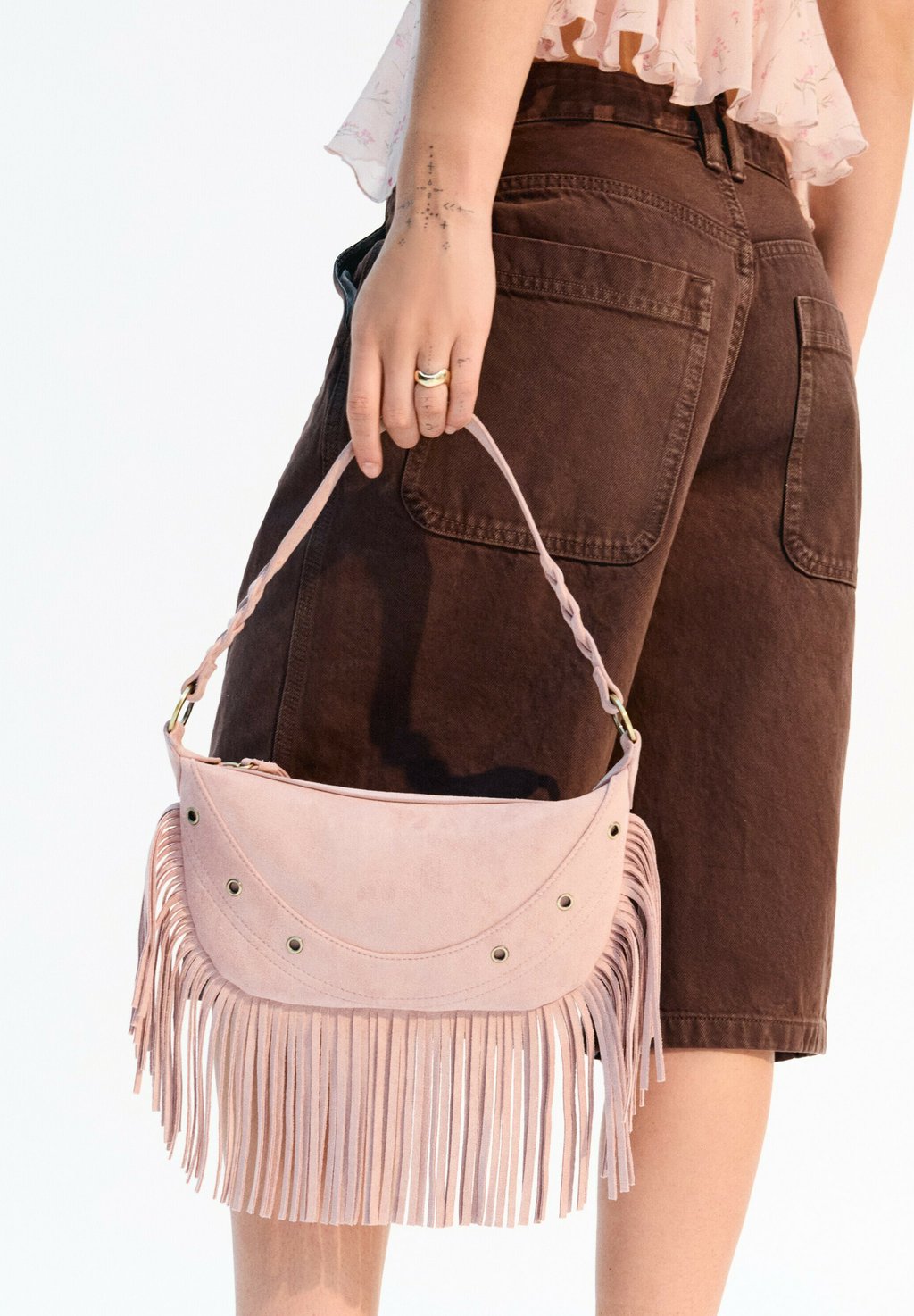 

Сумка WITH FRINGING Bershka, светло-розовый