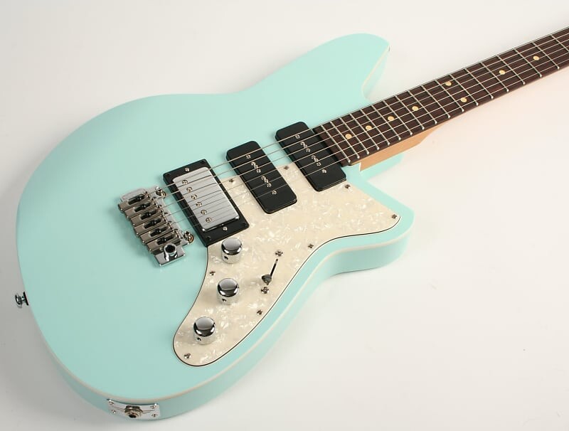 

Электрогитара Reverend Six Gun HPP Chronic Blue SN: 47740