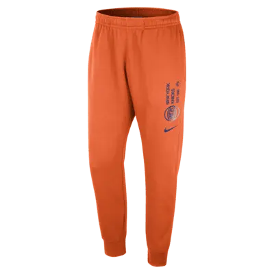 

Джоггеры Nike New York Knicks Club Courtside, цвет Brilliant Orange