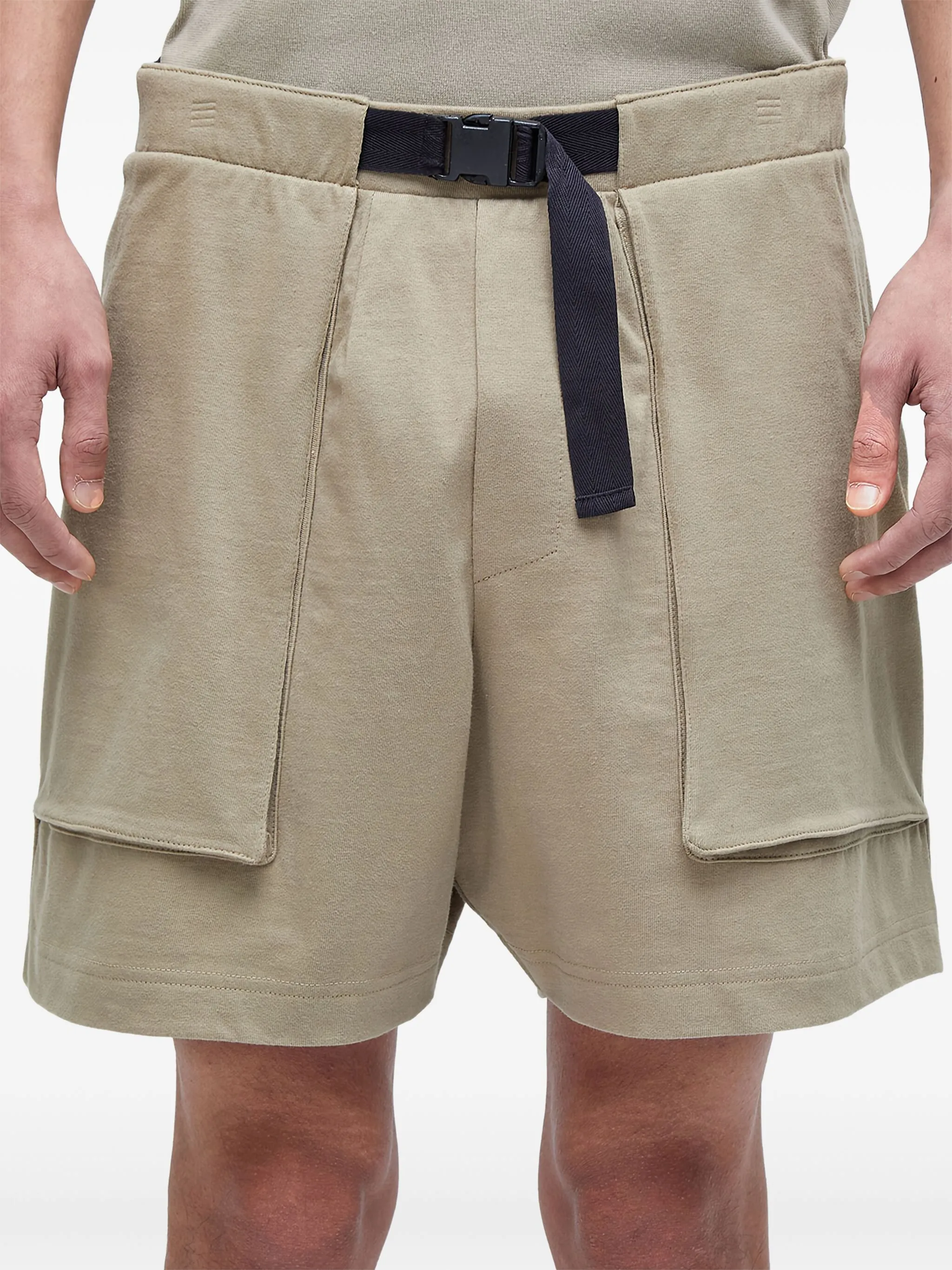 

Шорты с поясом и карманами Osklen, нейтральный