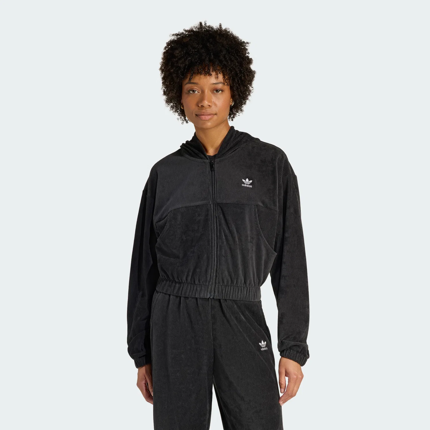 Женский спортивный топ Essential Chenille Track чёрный от Adidas